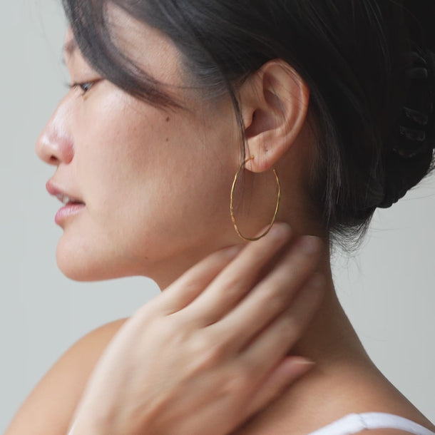 ENAMEL Copenhagen Hoops, Organic Arena Large Earrings Gold Plated