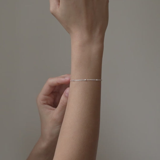 ENAMEL Copenhagen Bracelet, Beaded Chain Bracelets Silver Plated